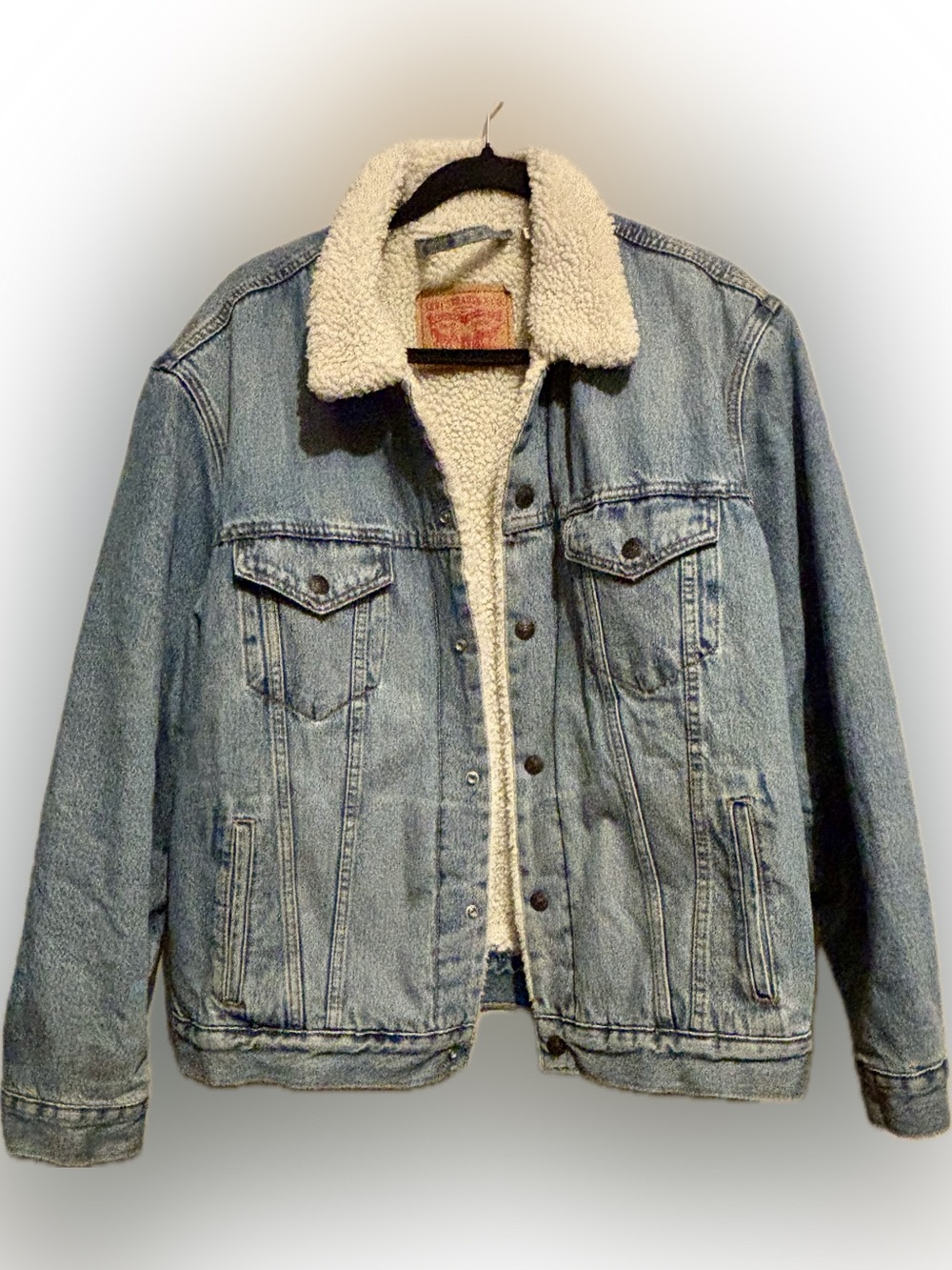 Levi's Light Wash Denim Trucker Jacket with Sherpa lining